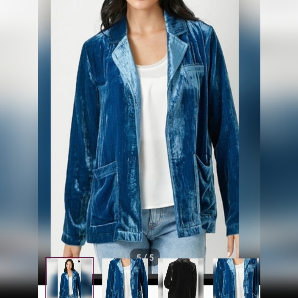 BNWT Mystree Blue Velvet Blazer